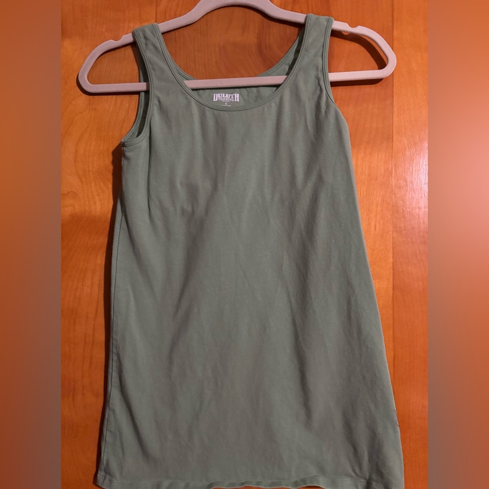 Duluth Trading Co Green No yank tank